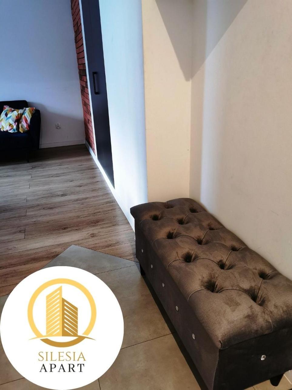 Apartament Ceglany Тичи Екстериор снимка