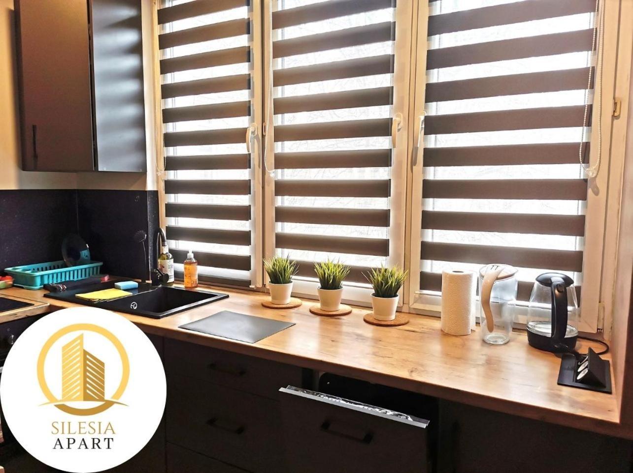 Apartament Ceglany Тичи Екстериор снимка