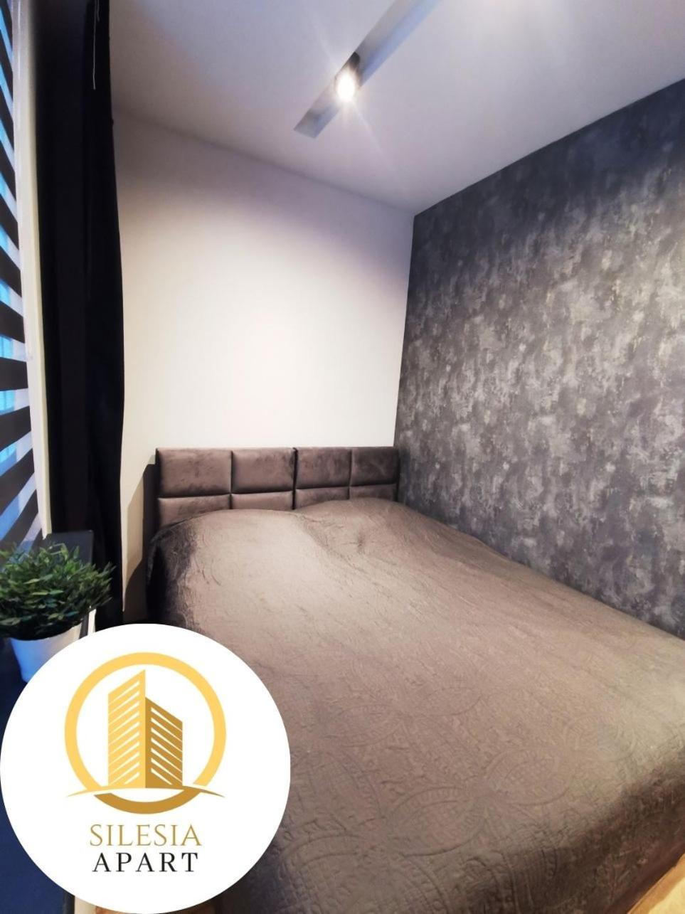 Apartament Ceglany Тичи Екстериор снимка
